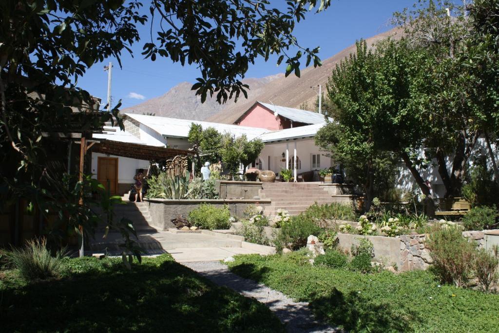 Hotel El Milagro Pisco Elqui Exterior photo